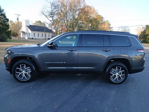 New 2025 Jeep Grand Cherokee L Limited image 11