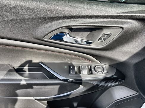 New 2026 Chevrolet Trax RS FWD image 21