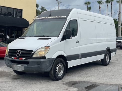 Used 2012 Mercedes-Benz Sprinter 2500 image 11