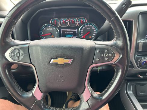 Used 2018 Chevrolet Silverado 1500 LT w/ All Star Edition AWD/4WD image 11