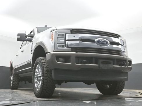 Used 2019 Ford F250 King Ranch w/ King Ranch Ultimate Package AWD/4WD image 28