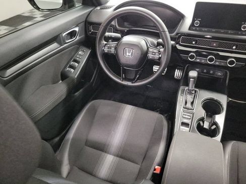 Used 2025 Honda Civic Sport image 15