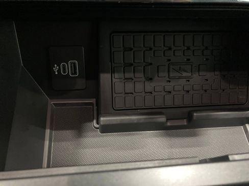 New 2026 Ford F150 Lariat w/ Equipment Group 502A High image 41