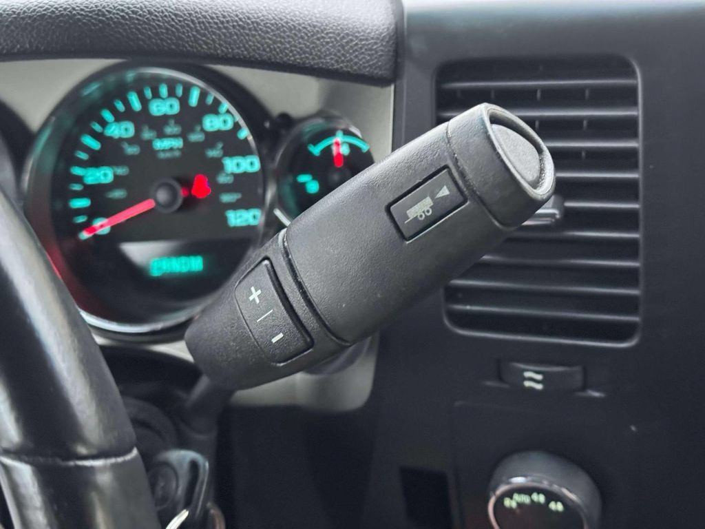 Used 2013 GMC Sierra 1500 SLE w/ Power Tech Package AWD/4WD image 26
