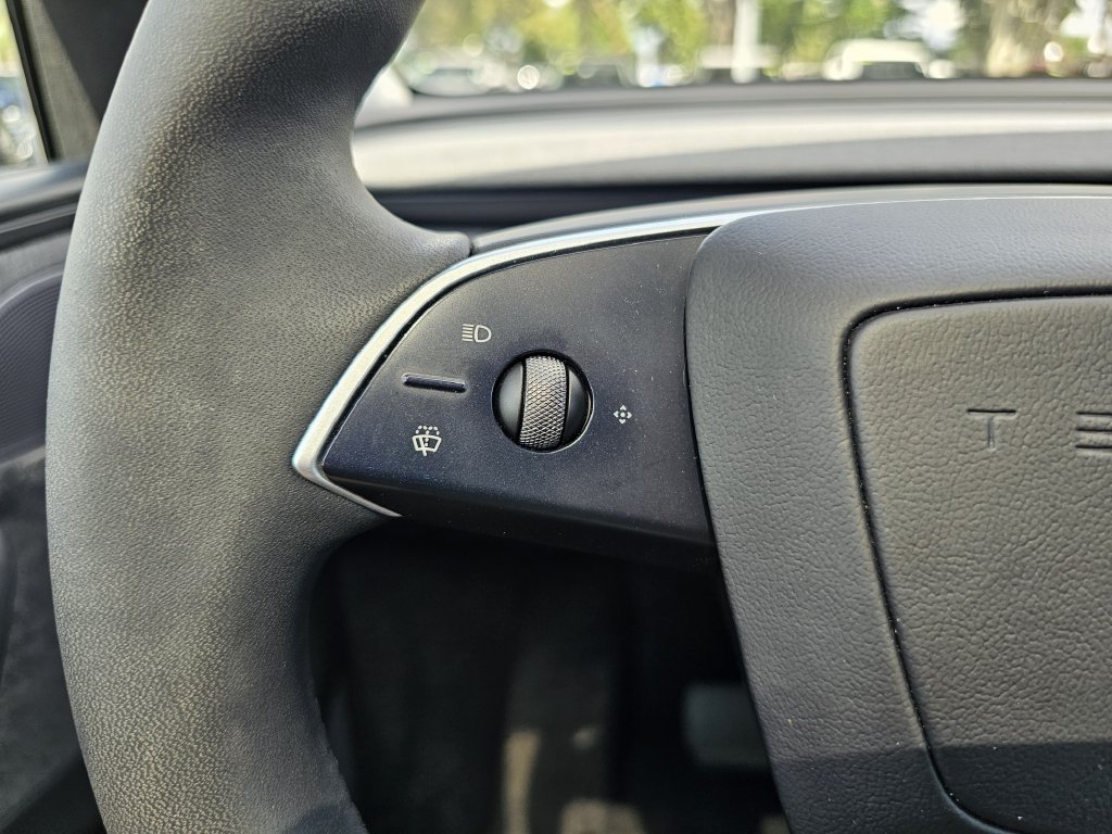 Used 2026 Tesla Model Y Long Range AWD/4WD image 24