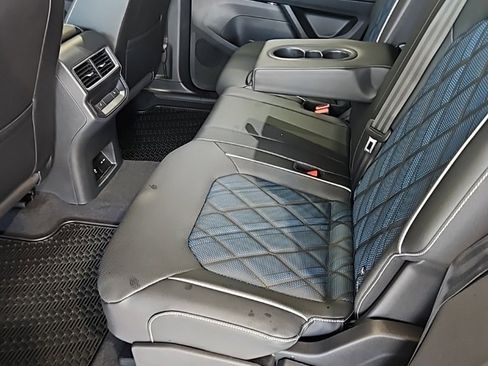 New 2026 Volkswagen Atlas Cross Sport SEL Premium R-Line image 23