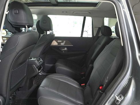 Used 2026 Mercedes-Benz GLS 450 4MATIC image 16