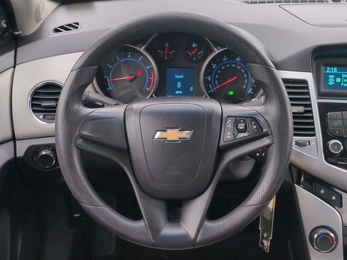 Used 2011 Chevrolet Cruze LS w/ Connectivity Package image 22