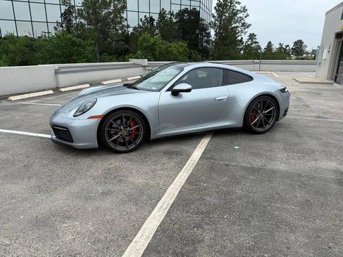 Used 2021 Porsche 911 Carrera 4S AWD/4WD image 17