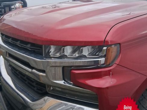 Used 2019 Chevrolet Silverado 1500 LT w/ Convenience Package image 1