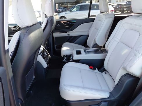 New 2026 Lincoln Aviator Reserve image 39