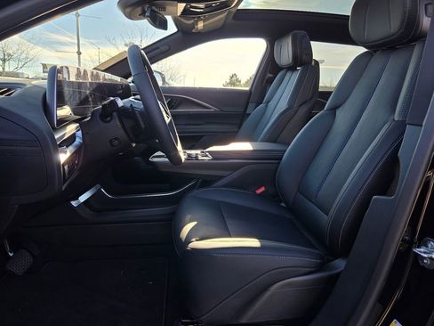 New 2026 Cadillac Lyriq Luxury image 3