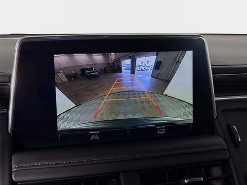 Used 2022 Chevrolet Tahoe LT RWD image 16