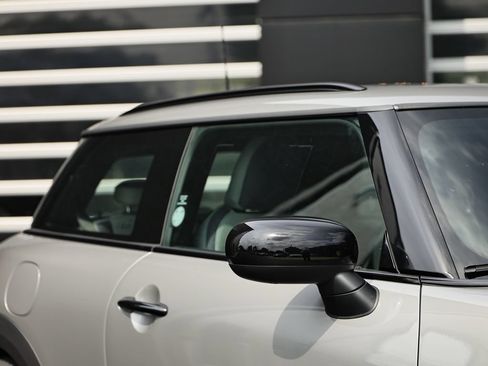 New 2026 MINI Cooper S FWD image 3