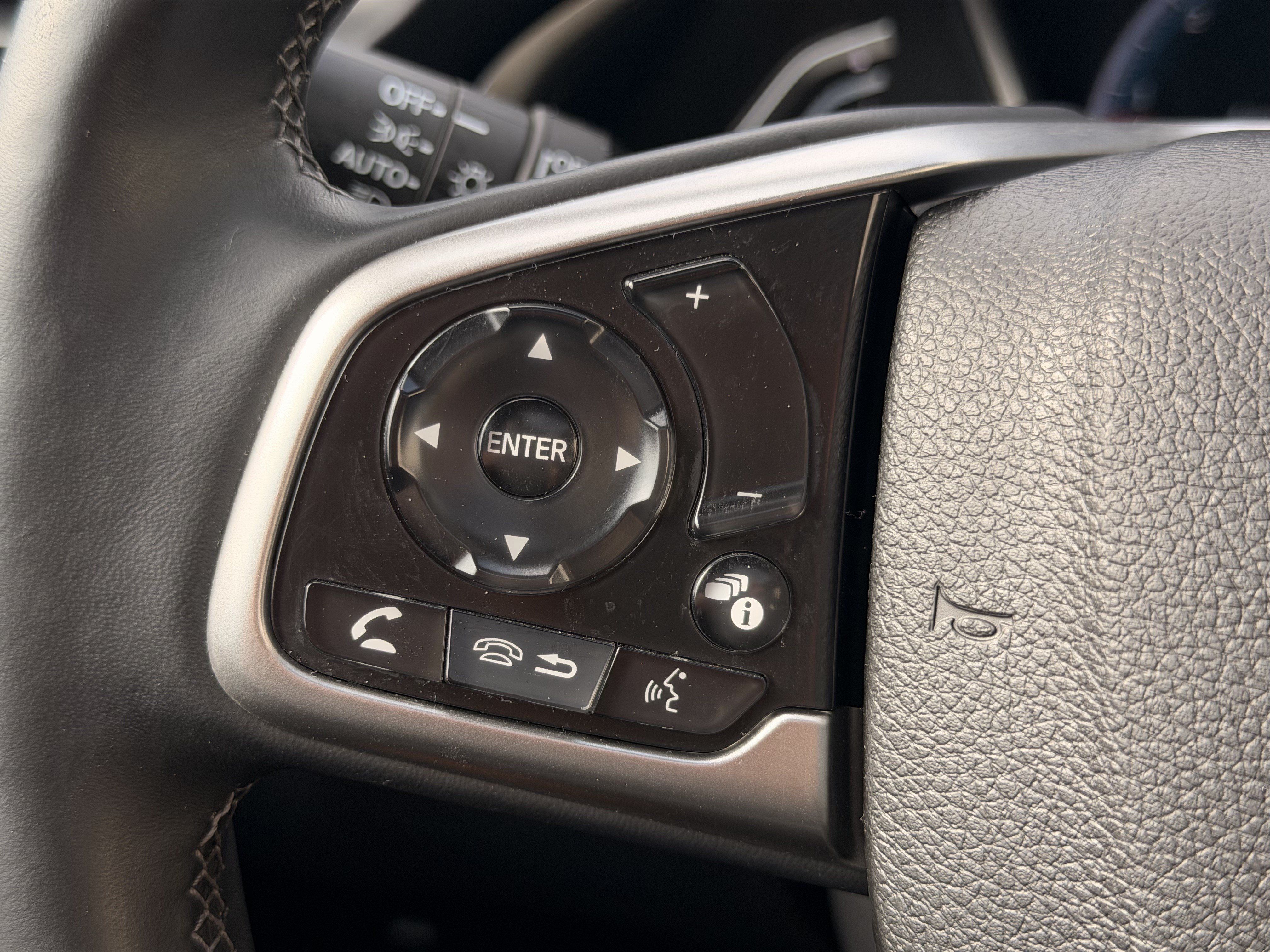 Certified 2021 Honda Civic EX image 22