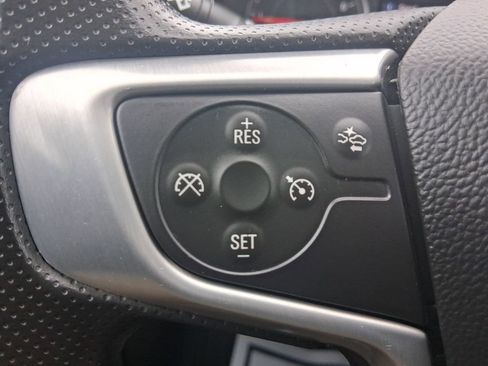 Used 2022 GMC Terrain SLE image 20