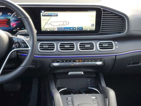 Used 2025 Mercedes-Benz GLS 450 GLS 450 image 27