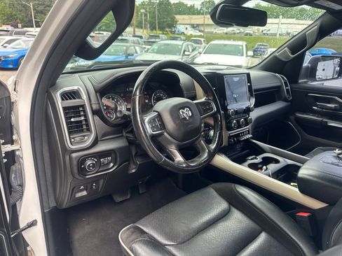 Used 2019 RAM 1500 Laramie w/ Sport Appearance Package AWD/4WD image 20