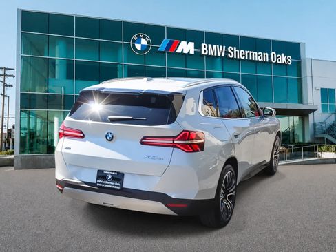 Used 2026 BMW X3 xDrive30i w/ Convenience Package AWD/4WD image 4
