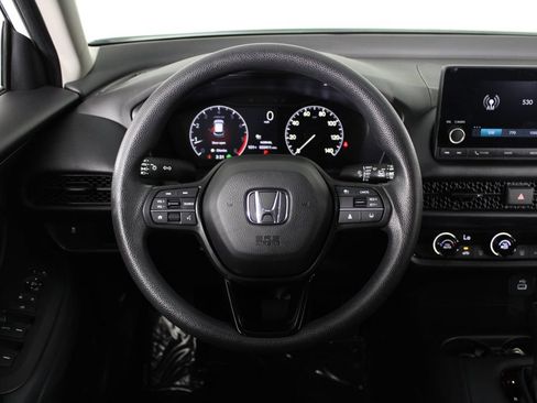 Used 2023 Honda HR-V LX image 7