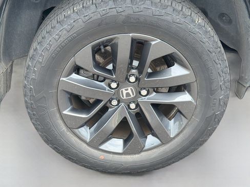 Used 2024 Honda Ridgeline Sport image 8