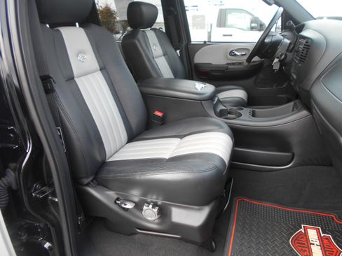 Used 2003 Ford F150 Harley-Davidson image 10