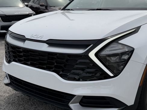 Certified 2023 Kia Sportage EX FWD image 10