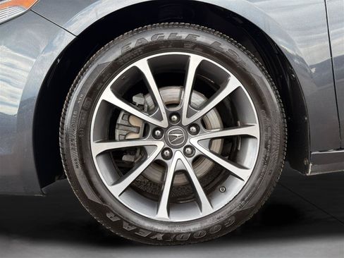 Used 2015 Acura TLX w/ Technology Package FWD image 31