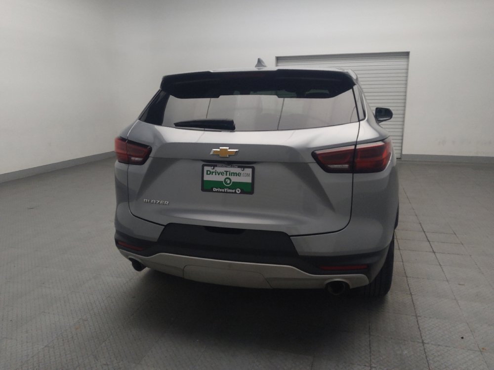 Used 2025 Chevrolet Blazer LT FWD image 7