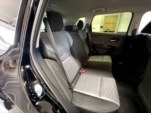 Certified 2023 Nissan Rogue SV AWD/4WD image 16