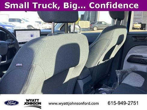 New 2025 Ford Maverick XLT w/ XLT Luxury Package image 19