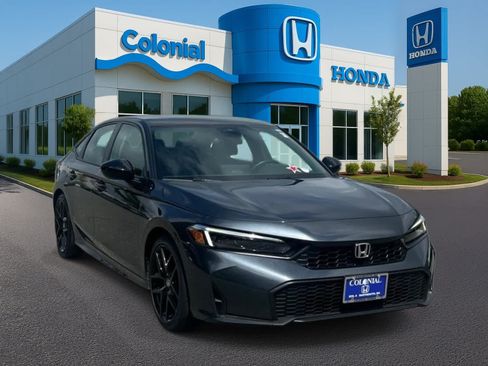 Used 2025 Honda Civic Sport image 8