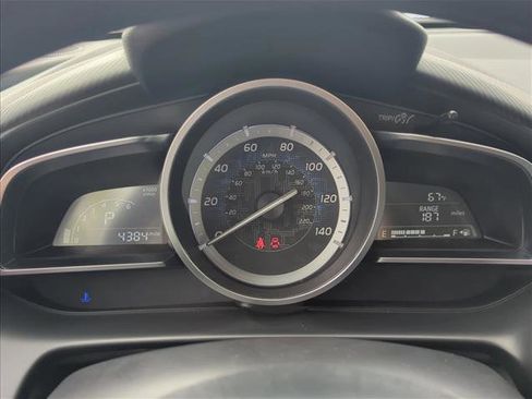 Used 2018 Toyota Yaris iA image 17