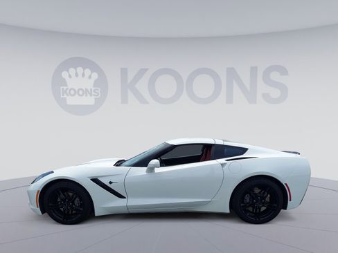 Used 2017 Chevrolet Corvette Stingray w/ Carbon Flash Badge Package image 2