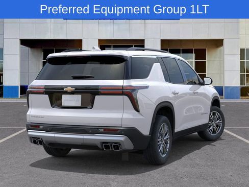 New 2025 Chevrolet Traverse LT w/ Driver Confidence Package image 4
