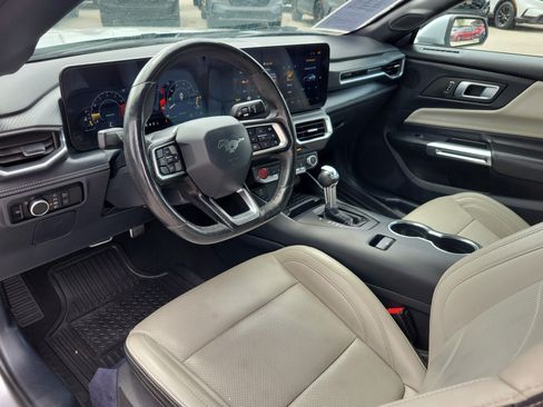 Used 2024 Ford Mustang Premium RWD image 18