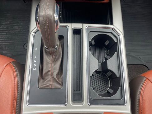 Used 2018 Ford F150 King Ranch w/ FX4 Off-Road Package image 16