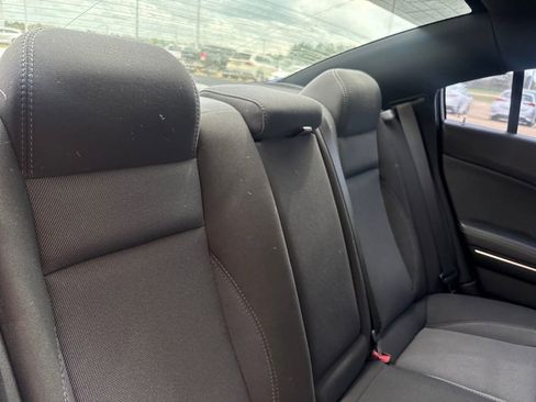 Used 2017 Dodge Charger SE image 25