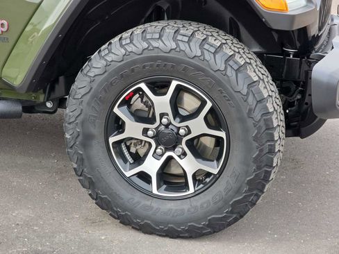 Used 2021 Jeep Wrangler Unlimited Rubicon image 12