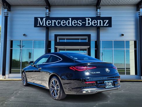 New 2026 Mercedes-Benz CLE 300 4MATIC Coupe image 4