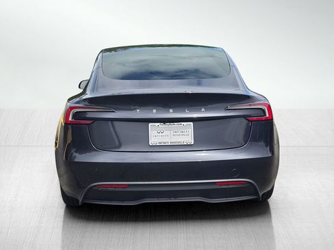 Used 2024 Tesla Model 3 Standard Range image 5