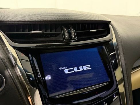 Used 2019 Cadillac CTS Luxury image 16