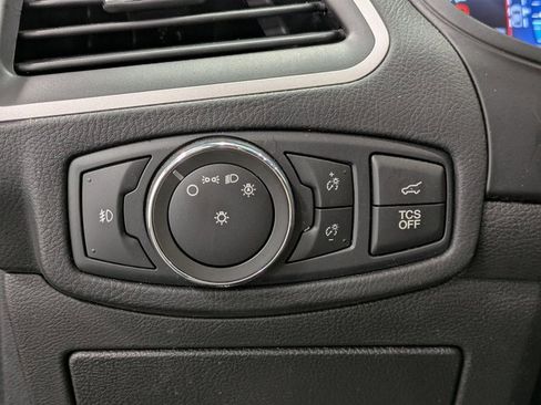 Used 2022 Ford Edge SEL w/ Convenience Package image 20