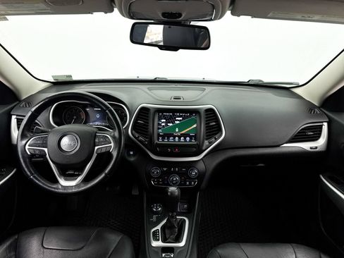 Used 2018 Jeep Cherokee Trailhawk w/ Quick Order Package 27L AWD/4WD image 15