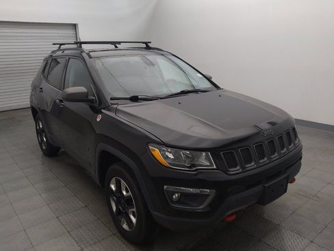 Used 2018 Jeep Compass Trailhawk w/ Navigation Group AWD/4WD image 13