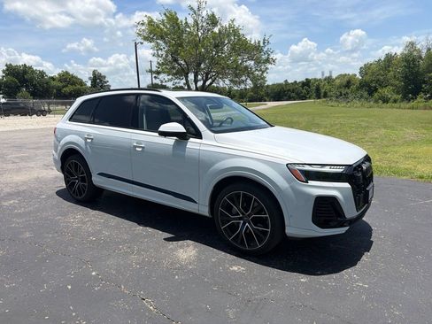 Used 2025 Audi Q7 3.0T Prestige AWD/4WD image 1