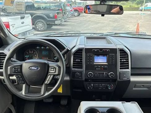 Used 2018 Ford F150 XLT AWD/4WD image 24