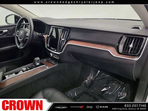Used 2024 Volvo S60 B5 Plus AWD/4WD image 13