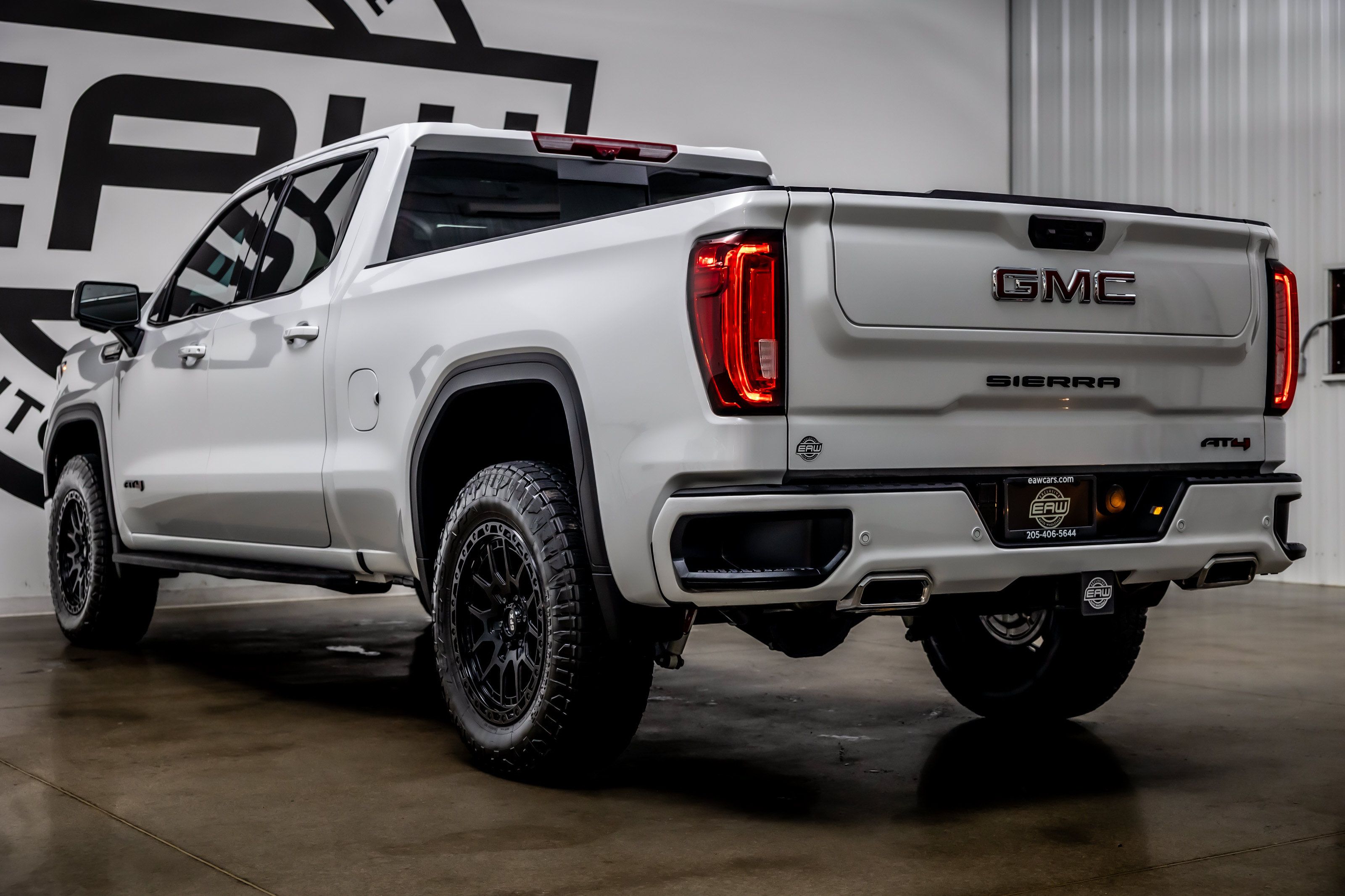 Used 2026 GMC Sierra 1500 AT4 w/ AT4 Premium Package AWD/4WD image 33