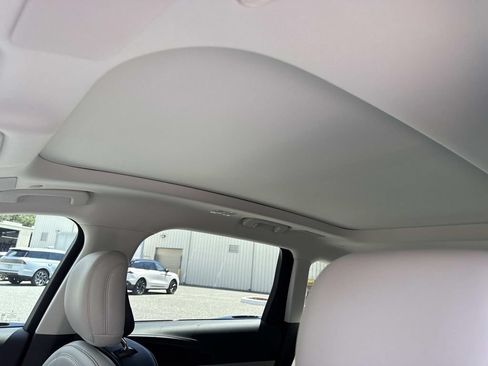New 2026 Lincoln Nautilus Reserve AWD/4WD image 33